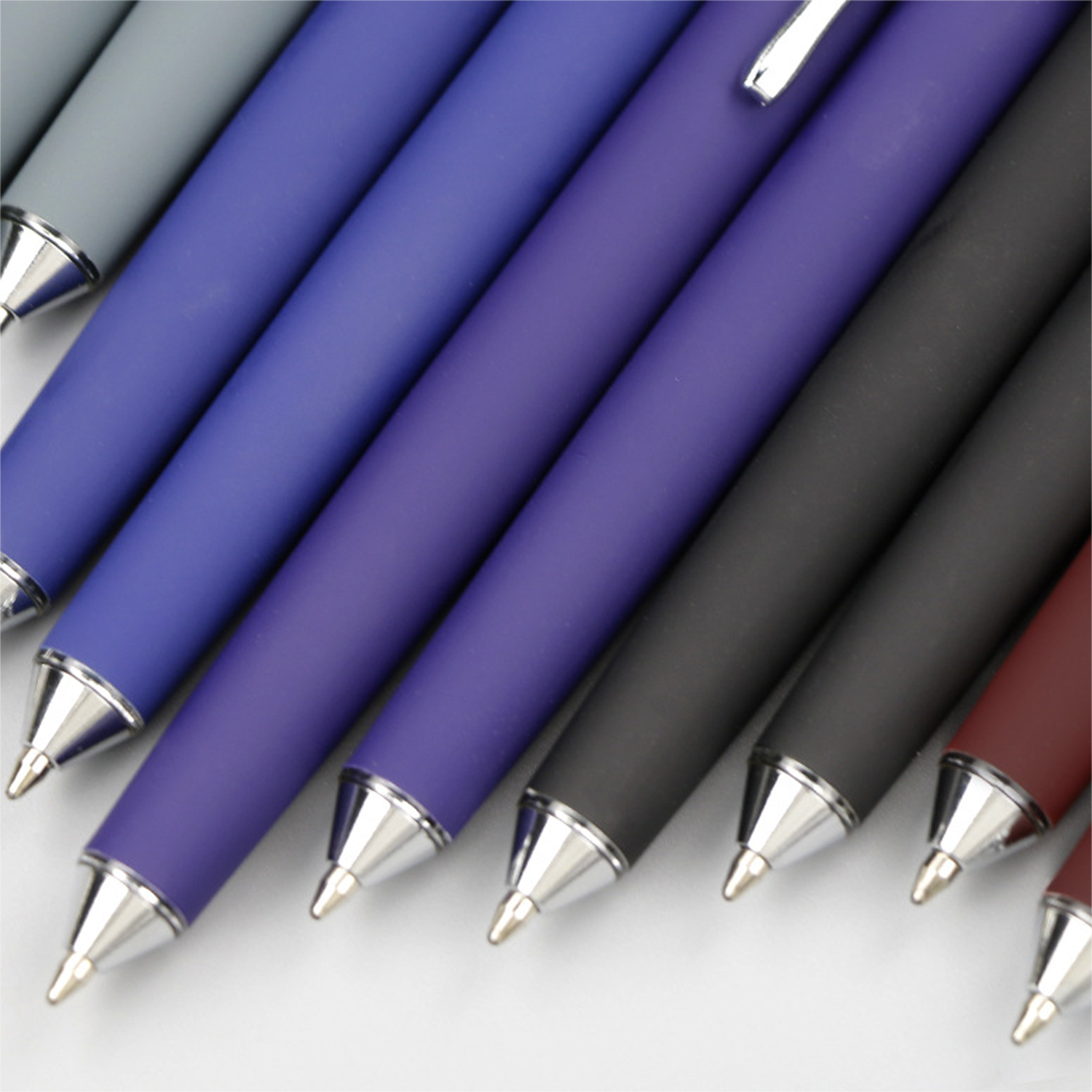 Aluminum Retractable Ballpoint Pen 2