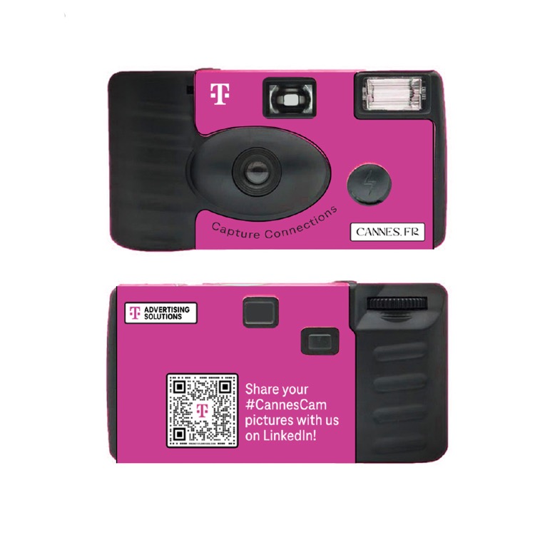 Magenta Snap Disposable Film Camera 2