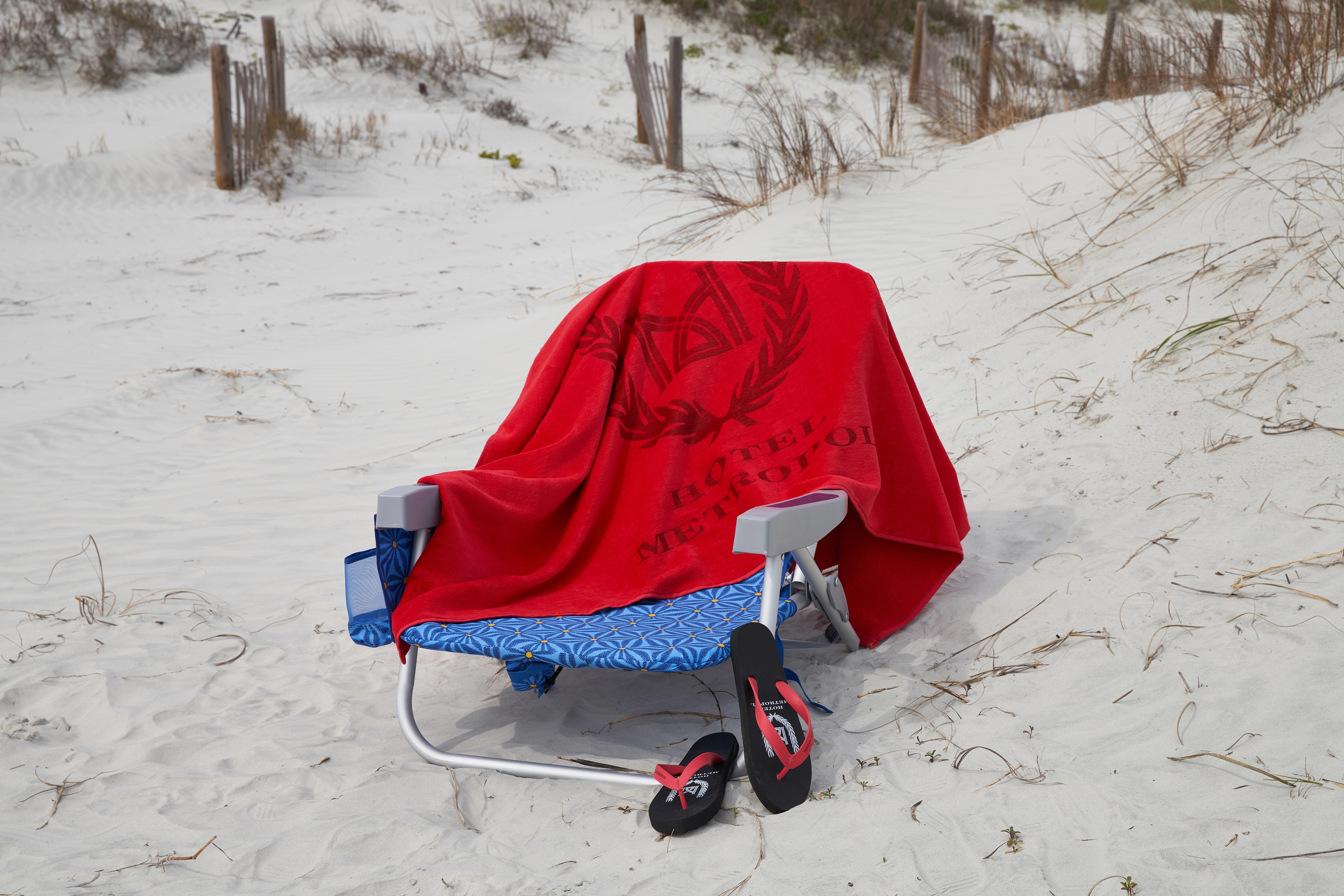 MaxxColor Deluxe Beach Towel 35" x 60"