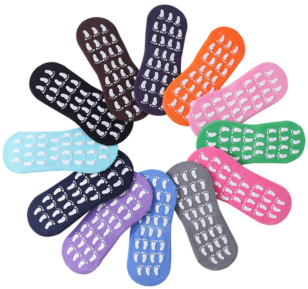 Non-slip floor socks for adults 2