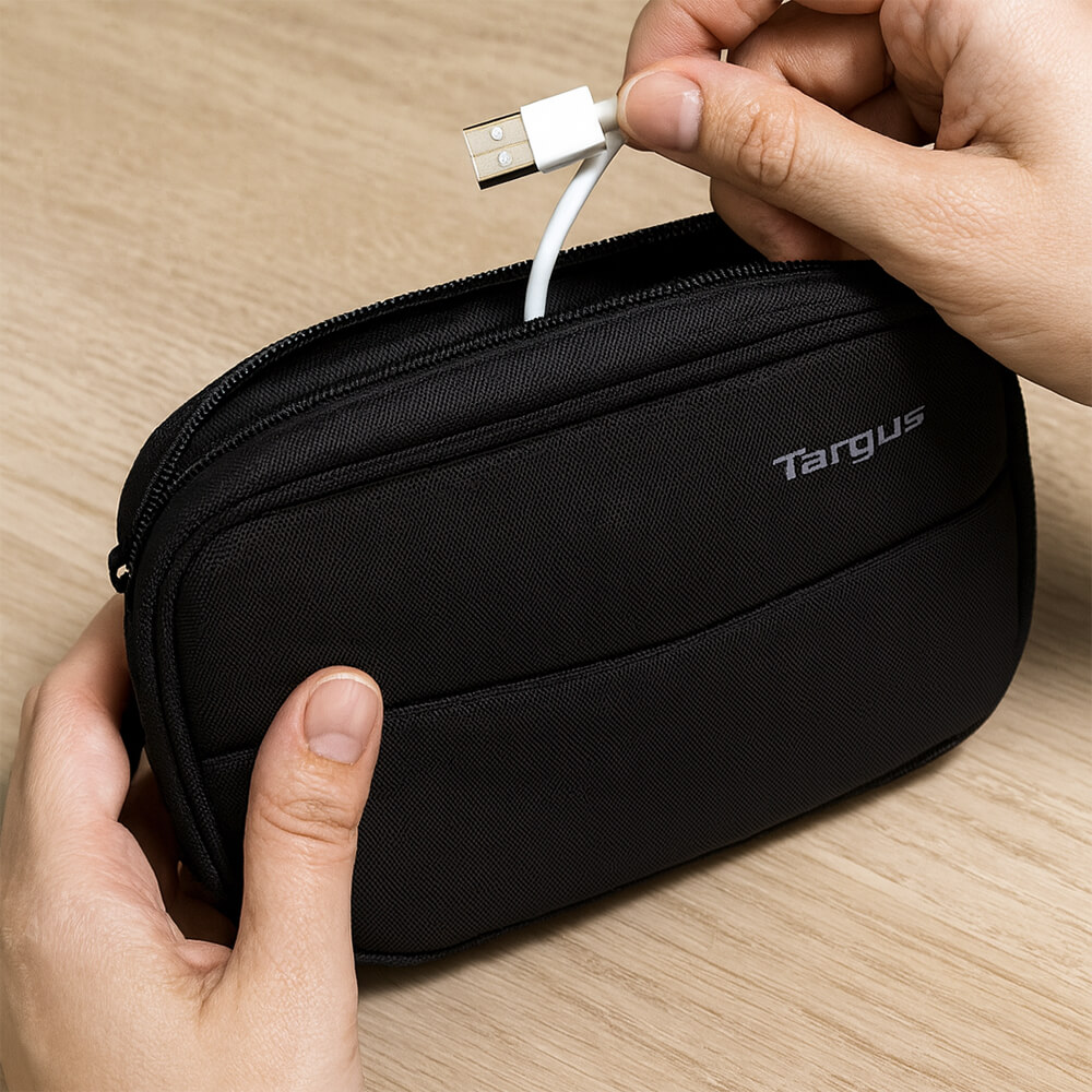 Targus Tech Accessory Pouch 5