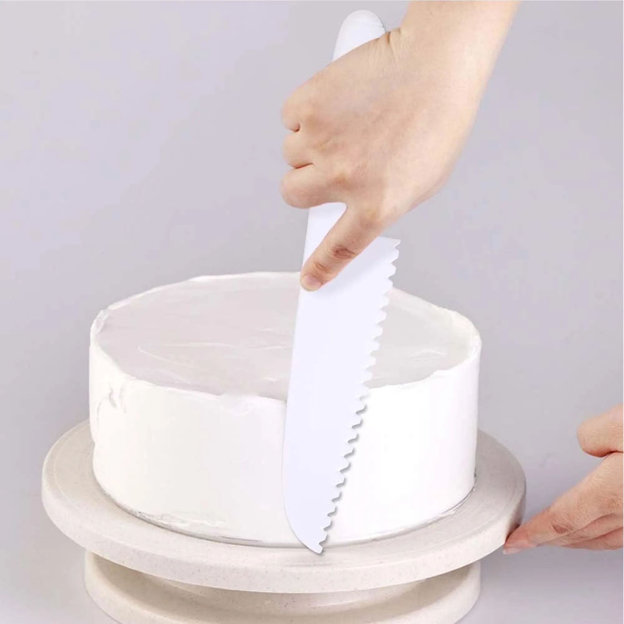 Kid Serrated Plastic Cake Knife 2
