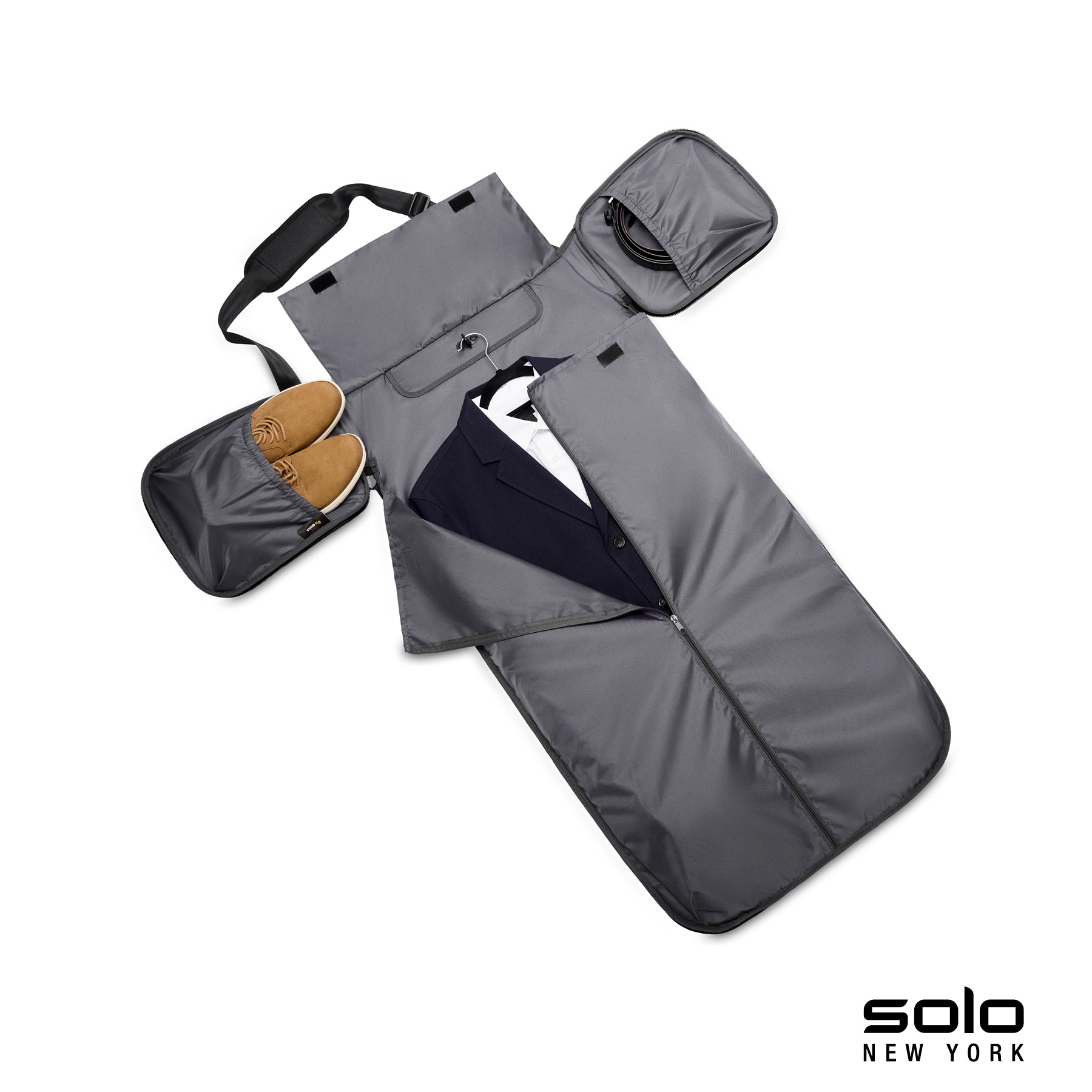 Solo New York Boarding Garment Duffel 27
