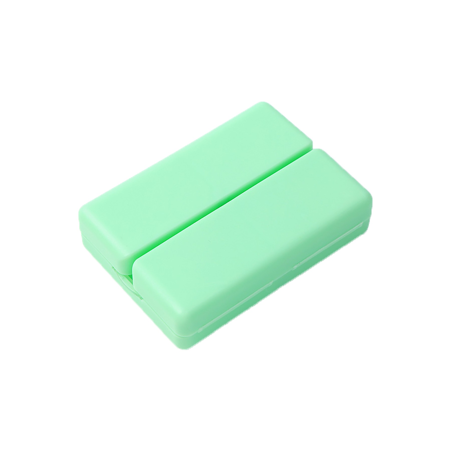 Moq25 Magnetic Foldable Pill Organizer With 7 Compartments 1