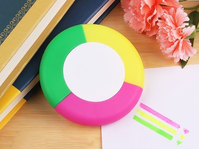 Three Colors Round Highlighter Pen 4