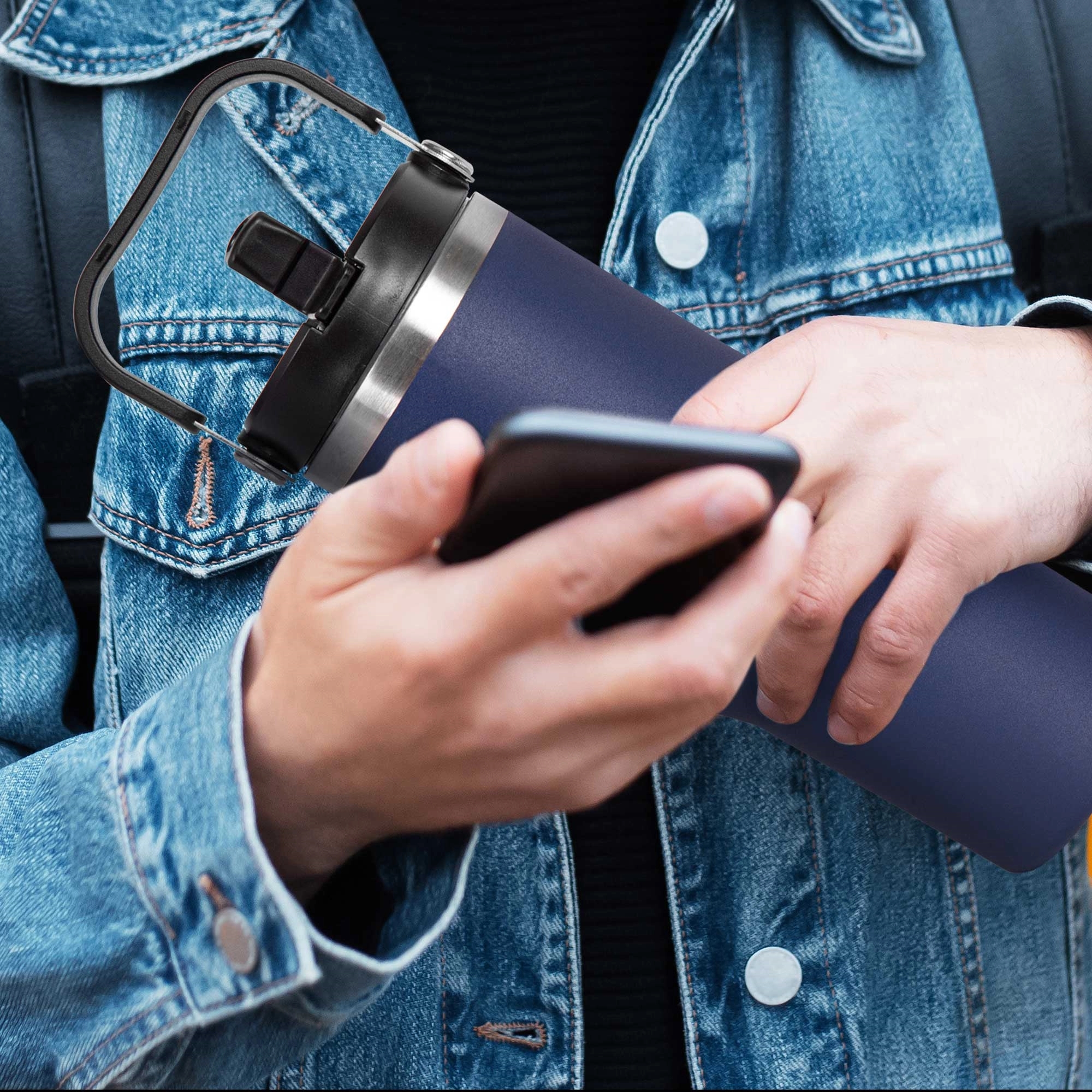 30oz. Stainless Steel Insulated Mug with Handle and Built-In 9