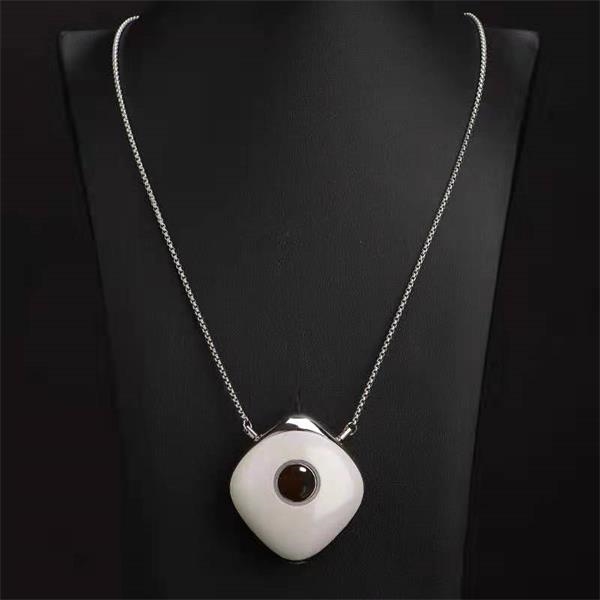 Air Purifier Necklace 3