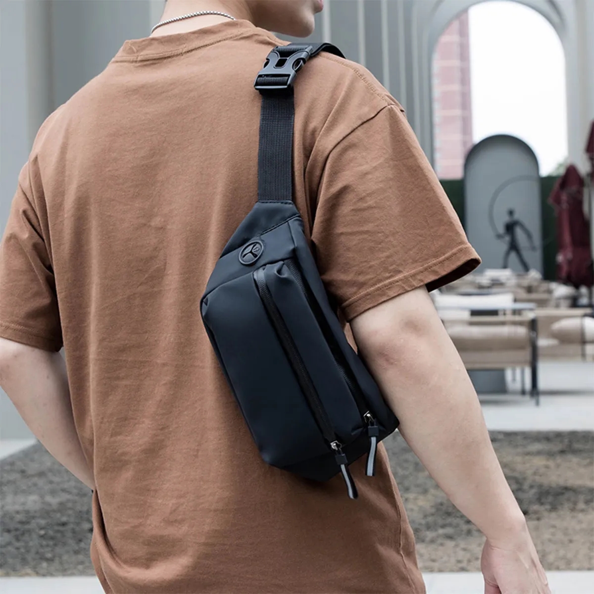 Waterproof Shoulder Backpack Crossbody Bag Sports Fanny Pack 1