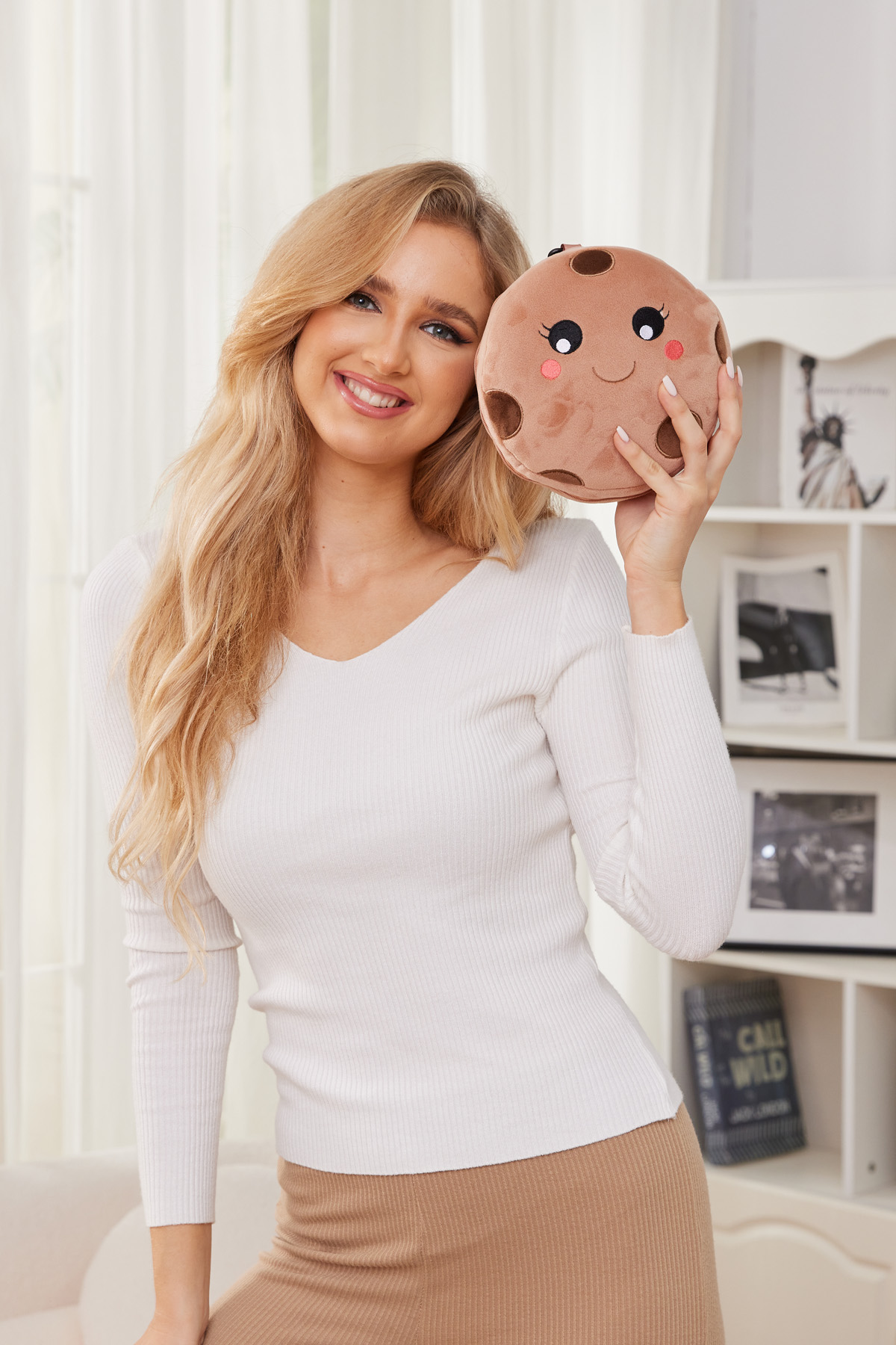 Comfort Pals™ Cookie 2-in-1 Pillow Sleep Mask 5