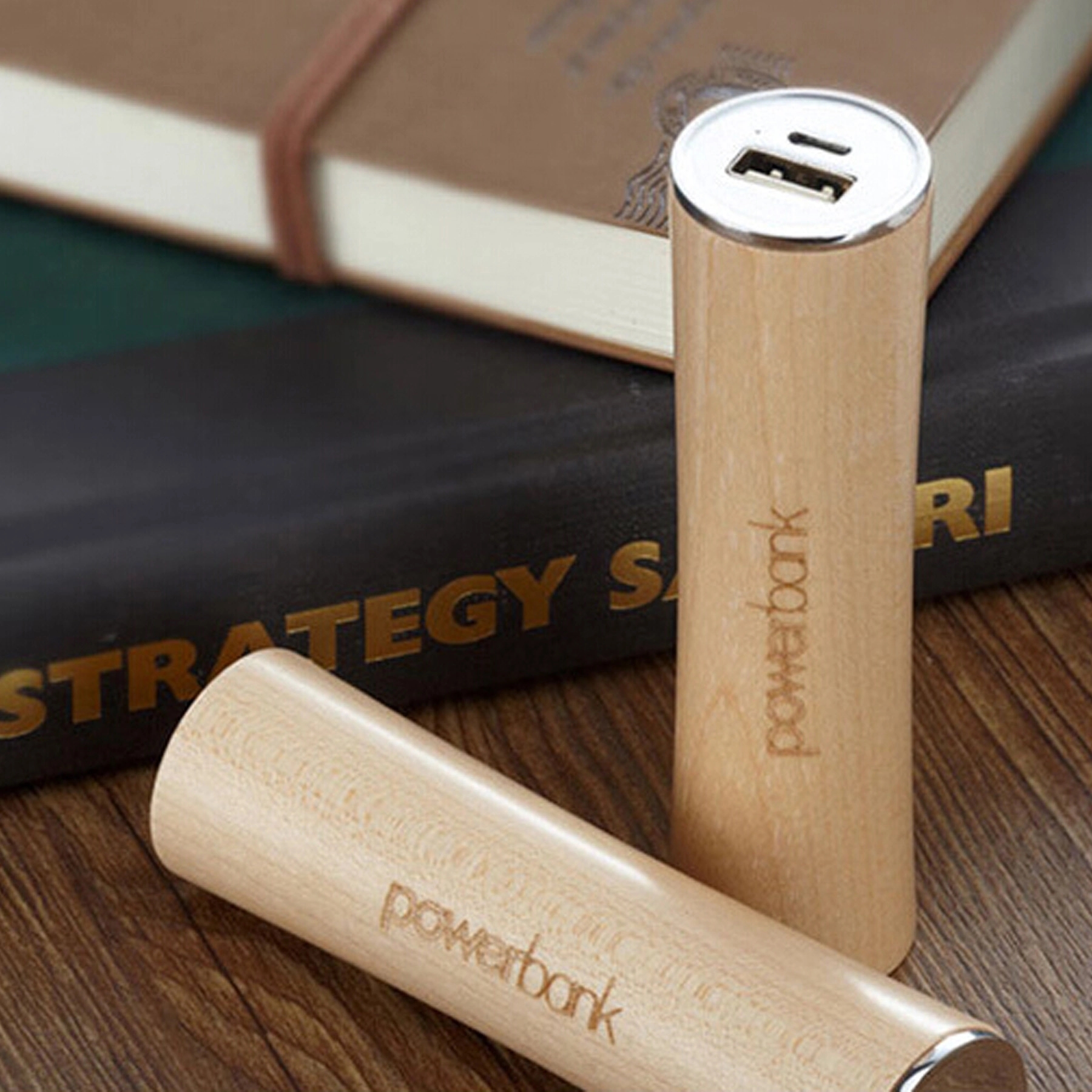 Portable 18650 battery Wooden Charger 2000mAh 3