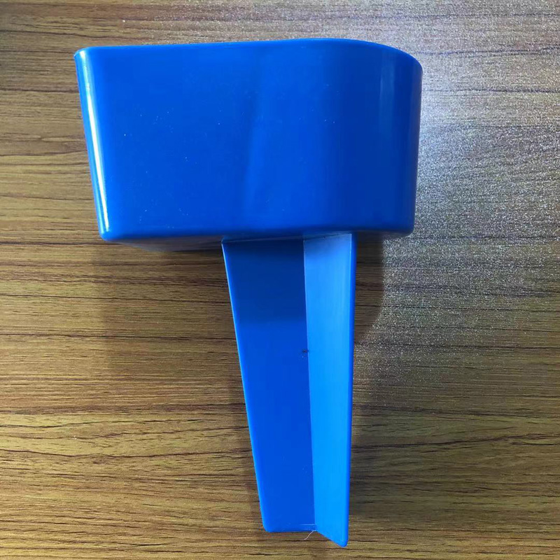 Multi-Functional Sand Cup Holder for Phone Sunglasses Key 10