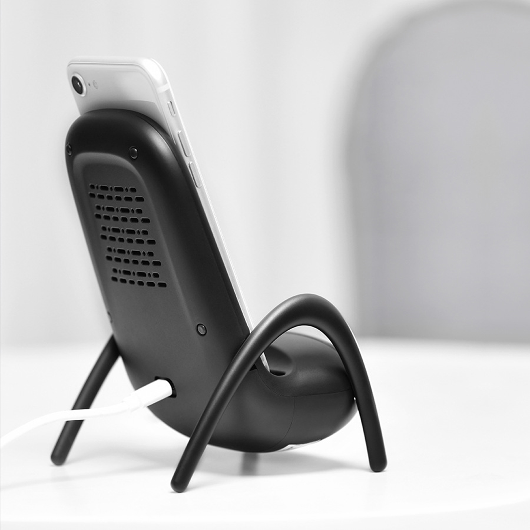 USB Rechargeable Mini Fan With Phone Stand 3