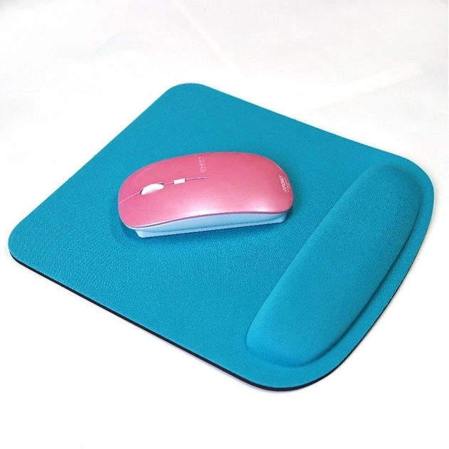 Mouse Pad with Wrist Rest 3