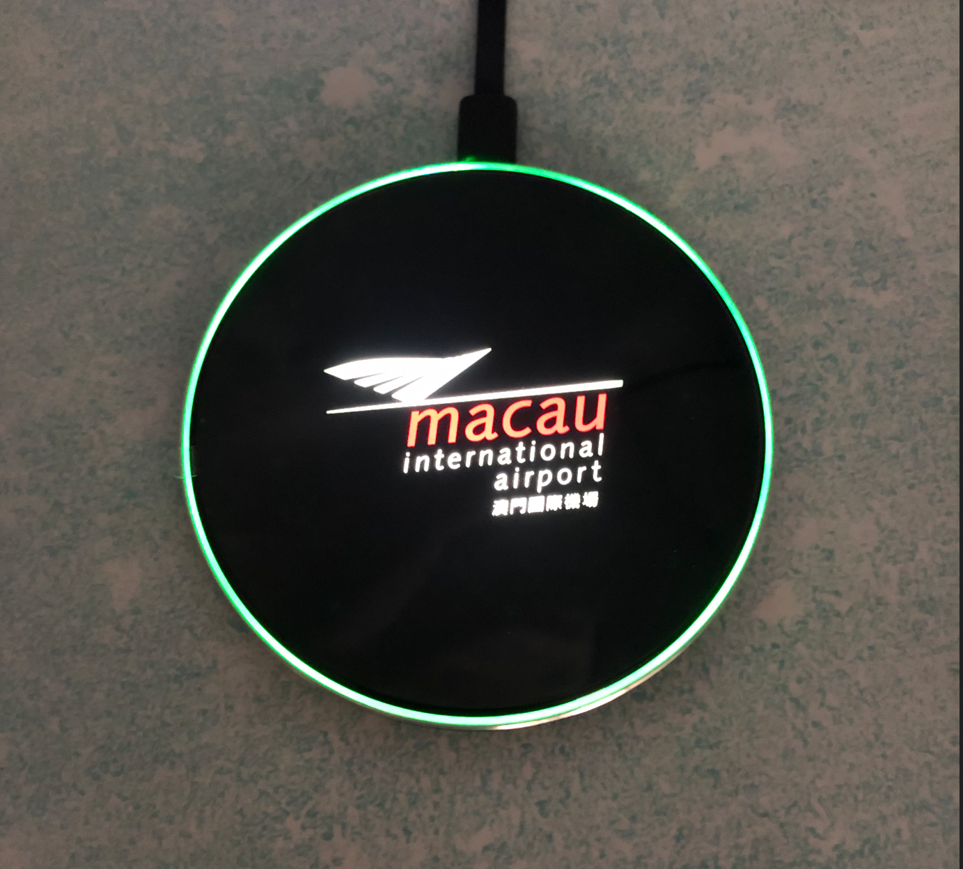 LED Wireless Charger 2