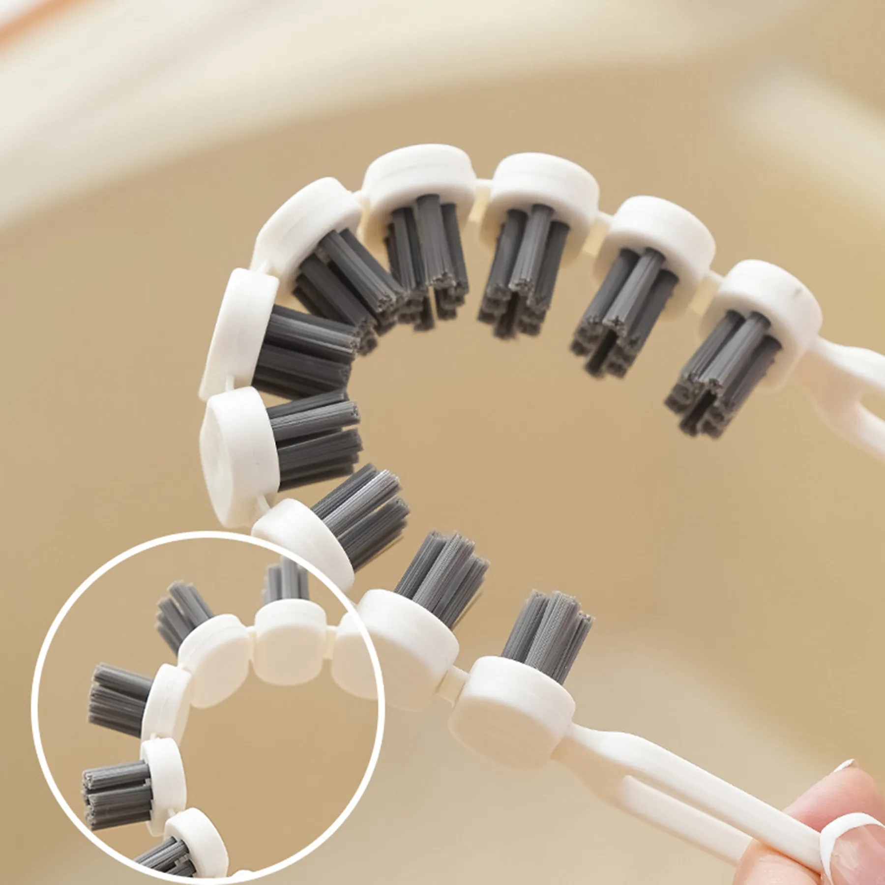 Bendable Multifunctional Cleaning Brush 1