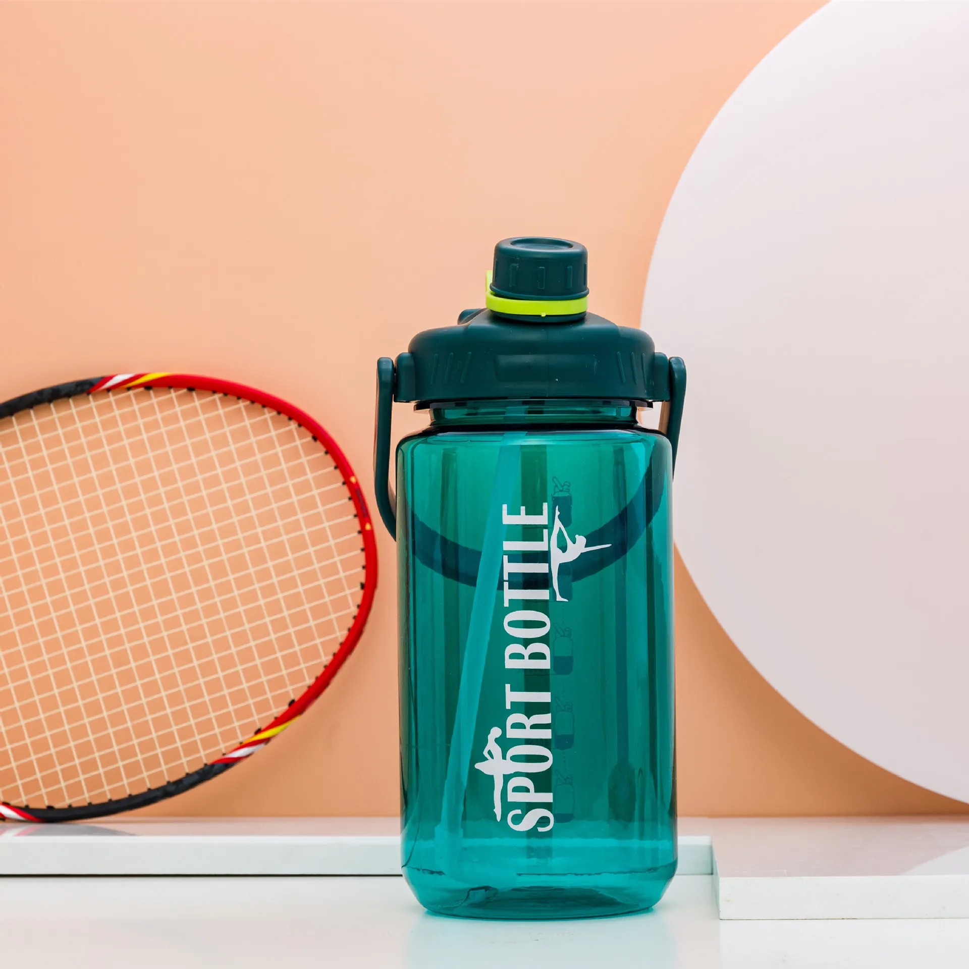 Sport Bottle With Staw 4