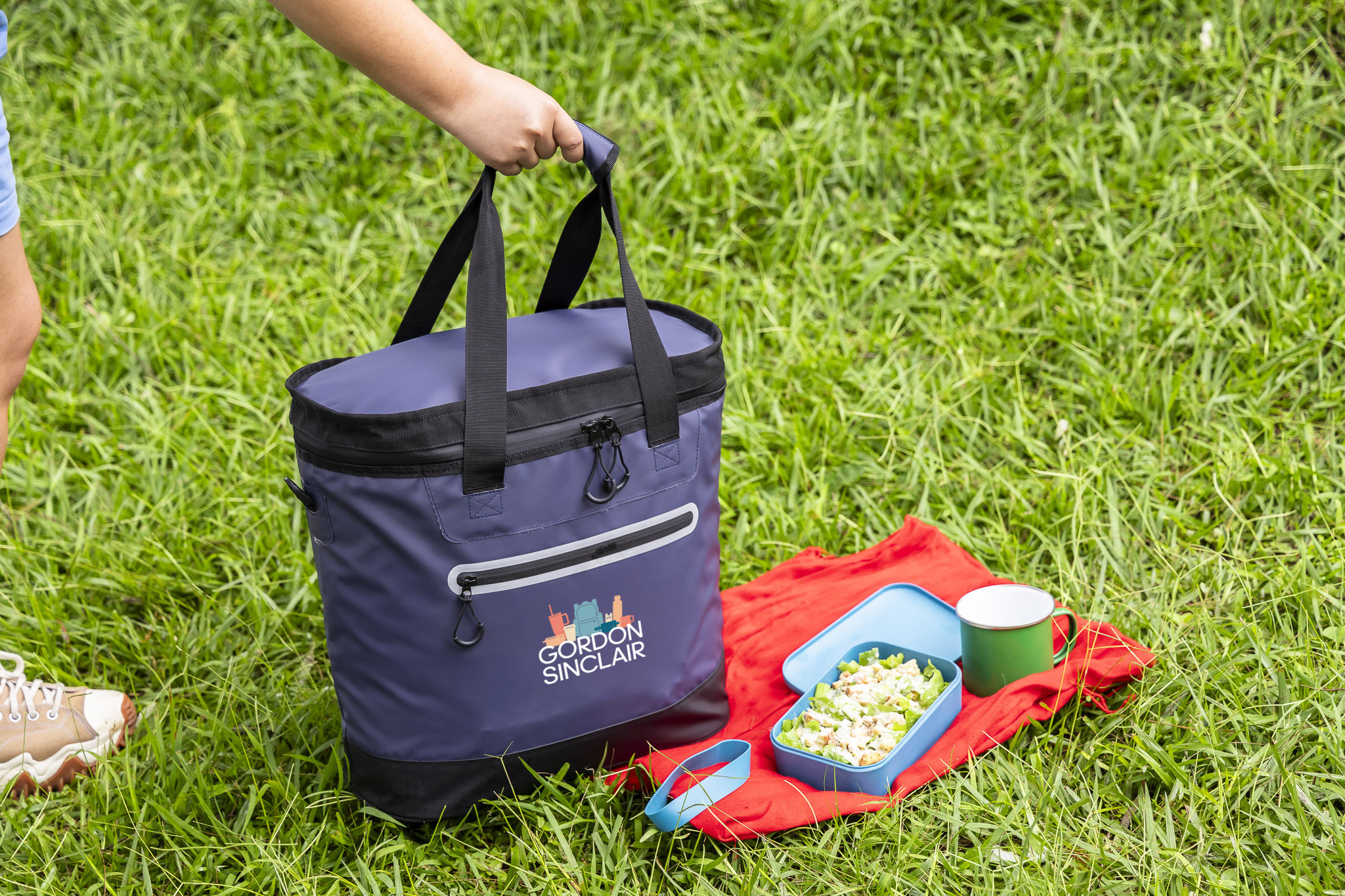 Heavy-Duty Friz XL Cooler Bag 29