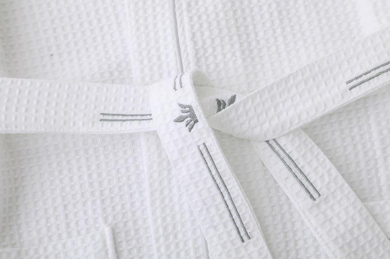 Waffle Knit Lightweight Spa & Bath Robes 9