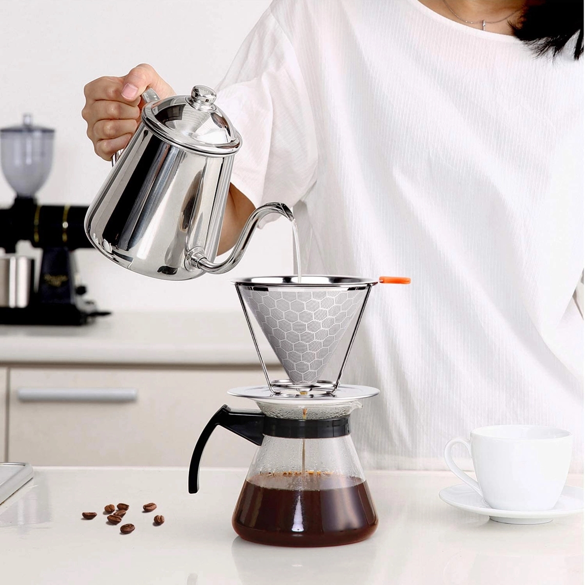 Stainless Steel Pour Over Coffee Filter with Removable Cup 3