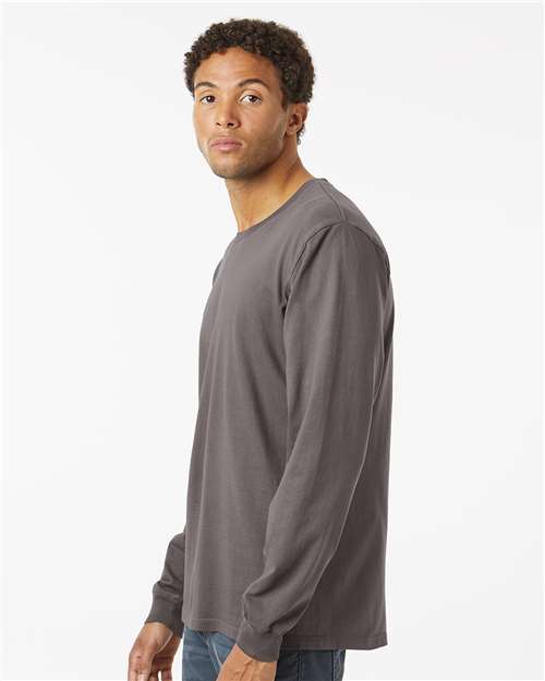 Unisex Classic Long Sleeve T-Shirt - 220 22