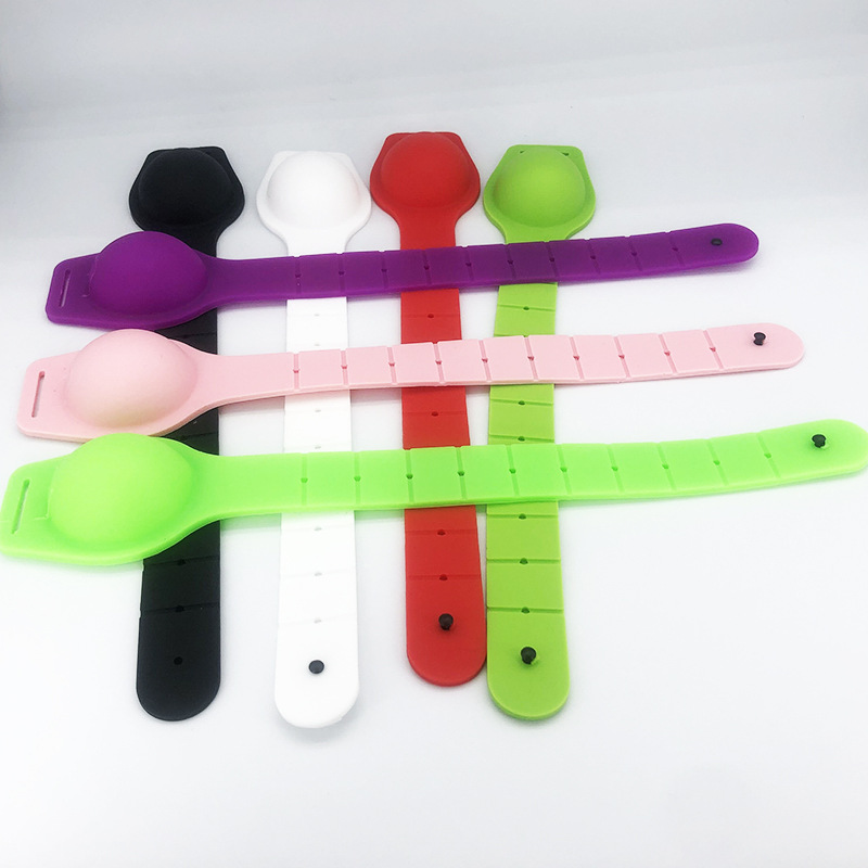Adjustable Hand Sanitizer Dispenser Silicone Wristbands 3