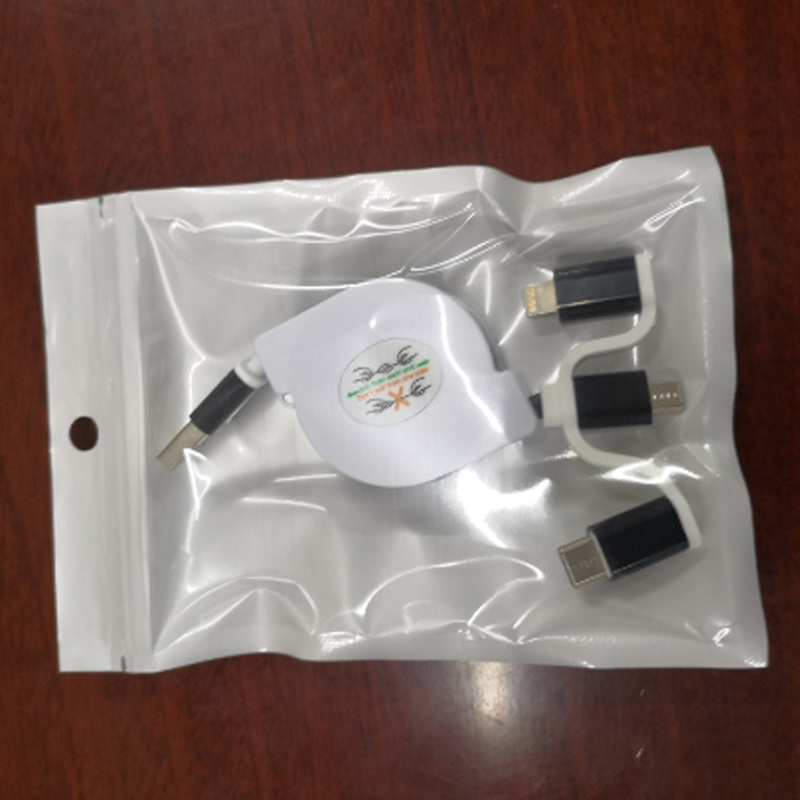 3 In 1 Retractable Multi 2.4A Fast Charging Cable 7