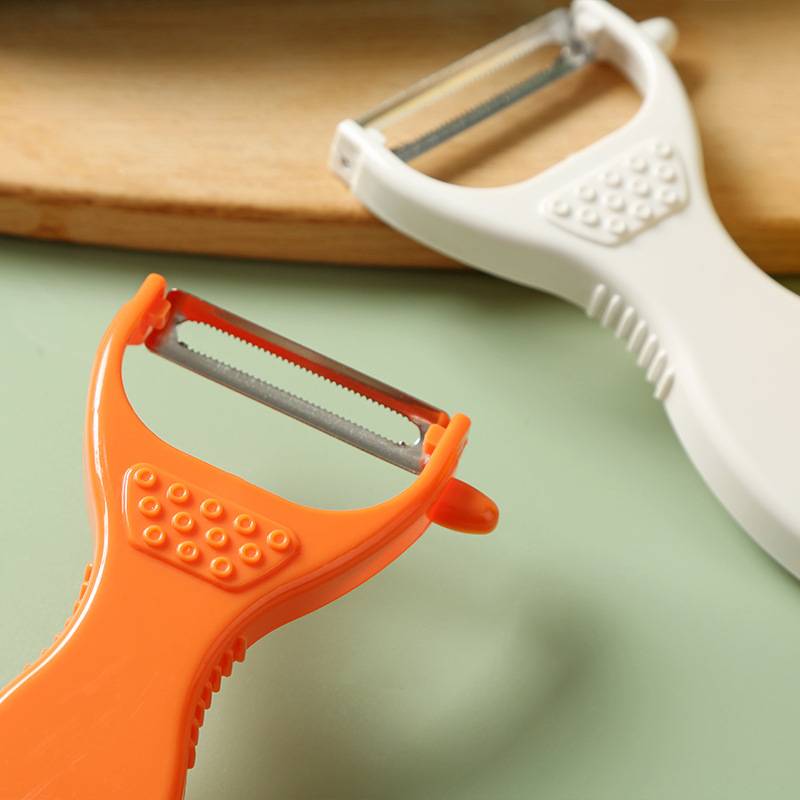 Plastic Peeler 3