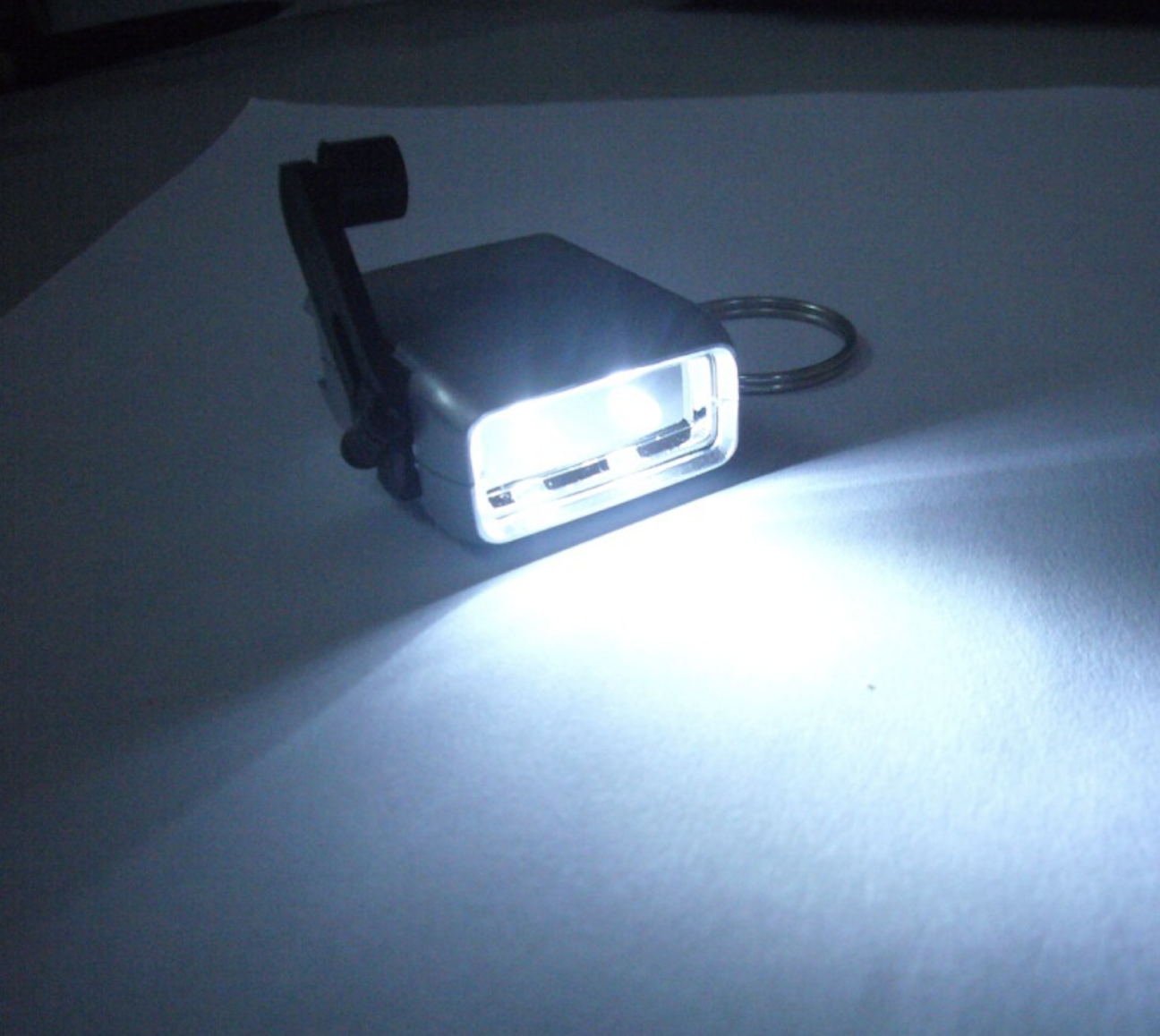 Crank Flashlight 3