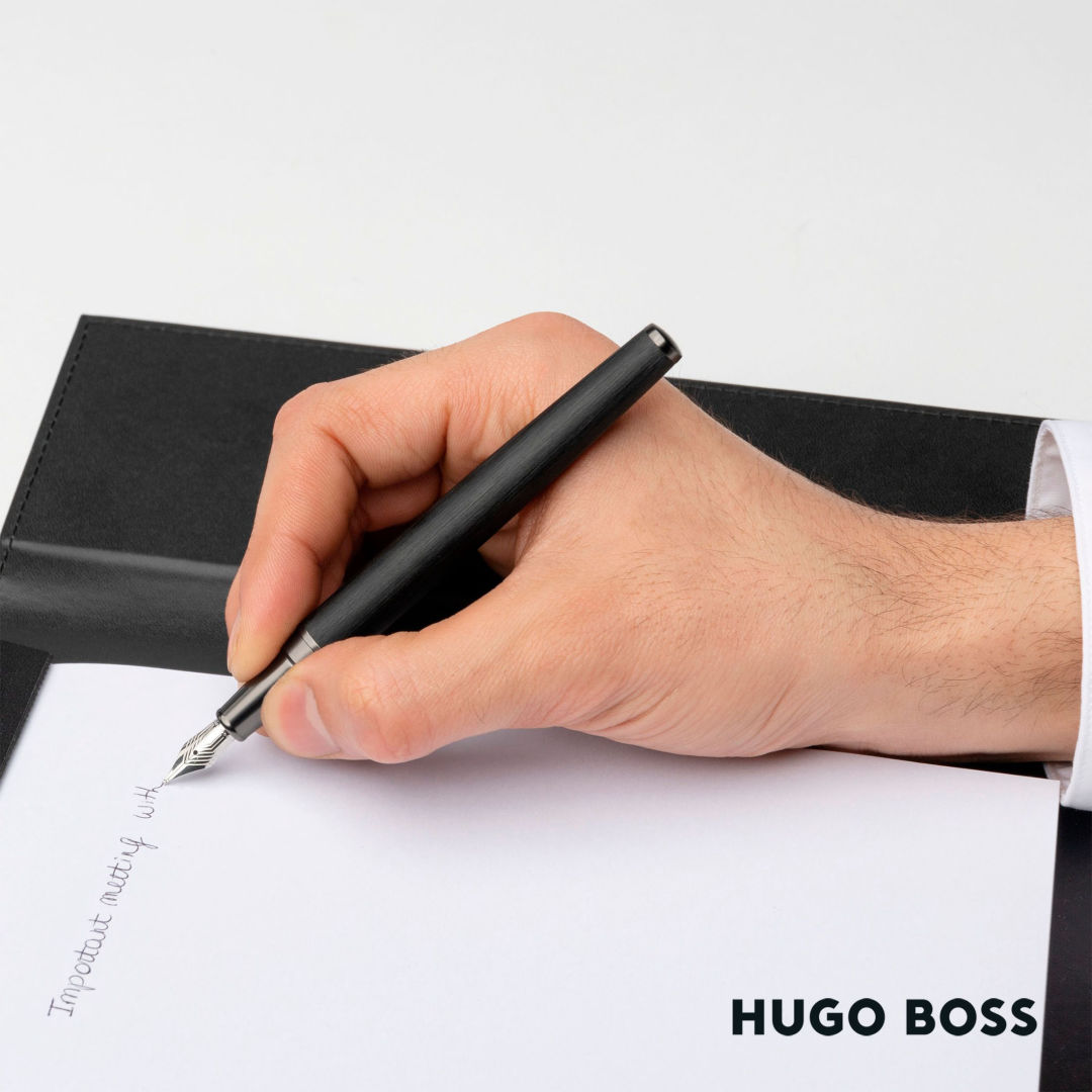 Hugo Boss® Gear Ribs Fountain Pen 8