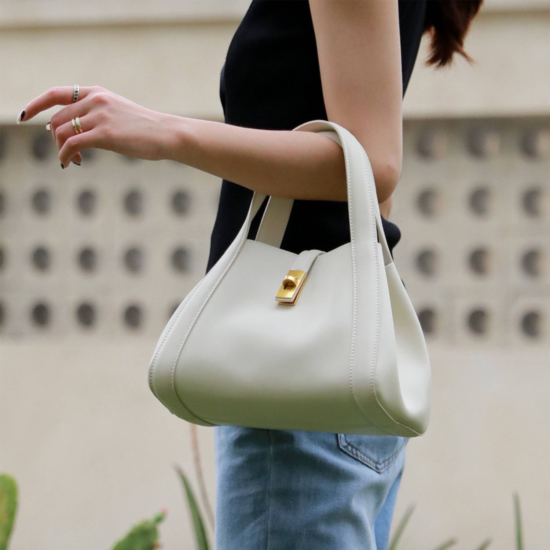 Genuine Leather Ultra-soft premium bucket bag 2