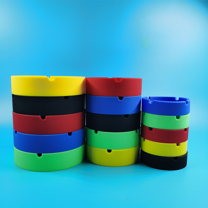 Round Silicone Ashtray 1