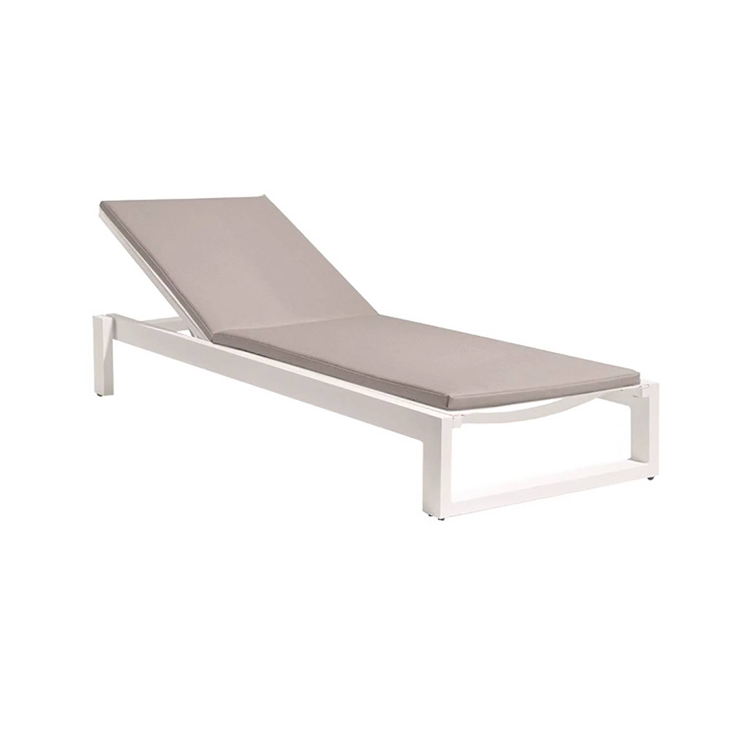 Outdoor Foldable Beach Lounger 7