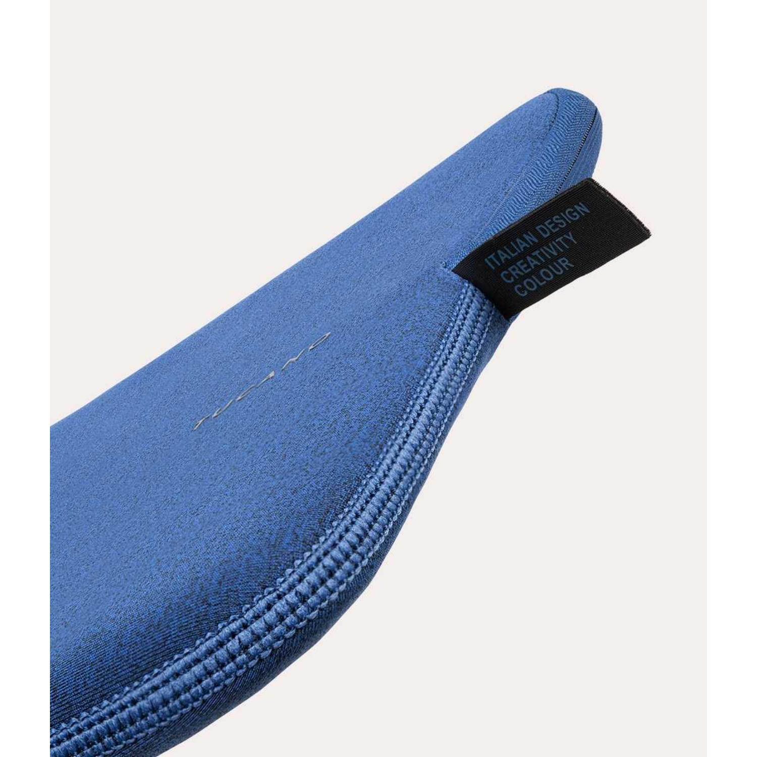 TUCANO® - Italy Recycled Anti-Slip Melange Business 16" Laptop Sleeve 5