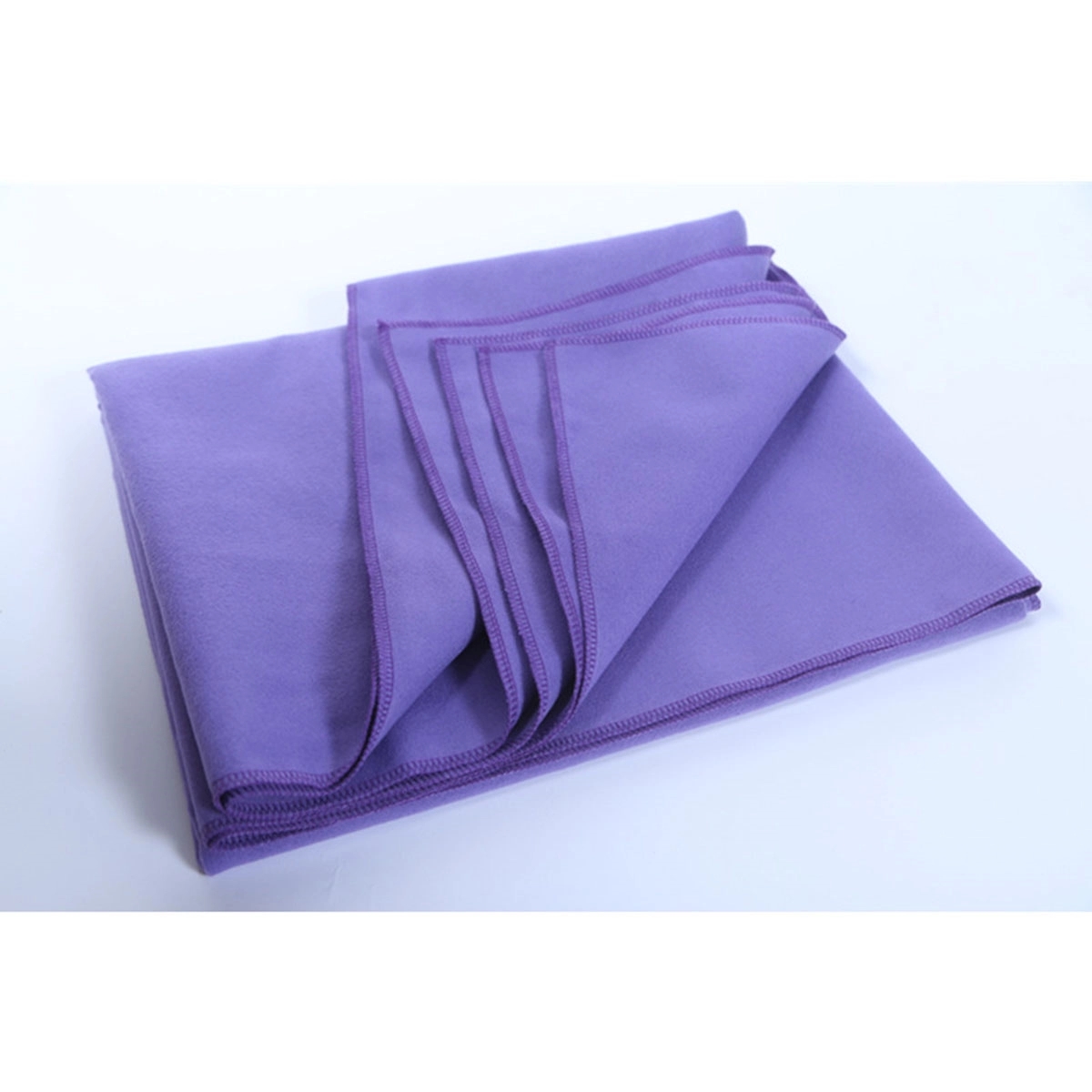 Lightweight Warm Fleece Blanket 3