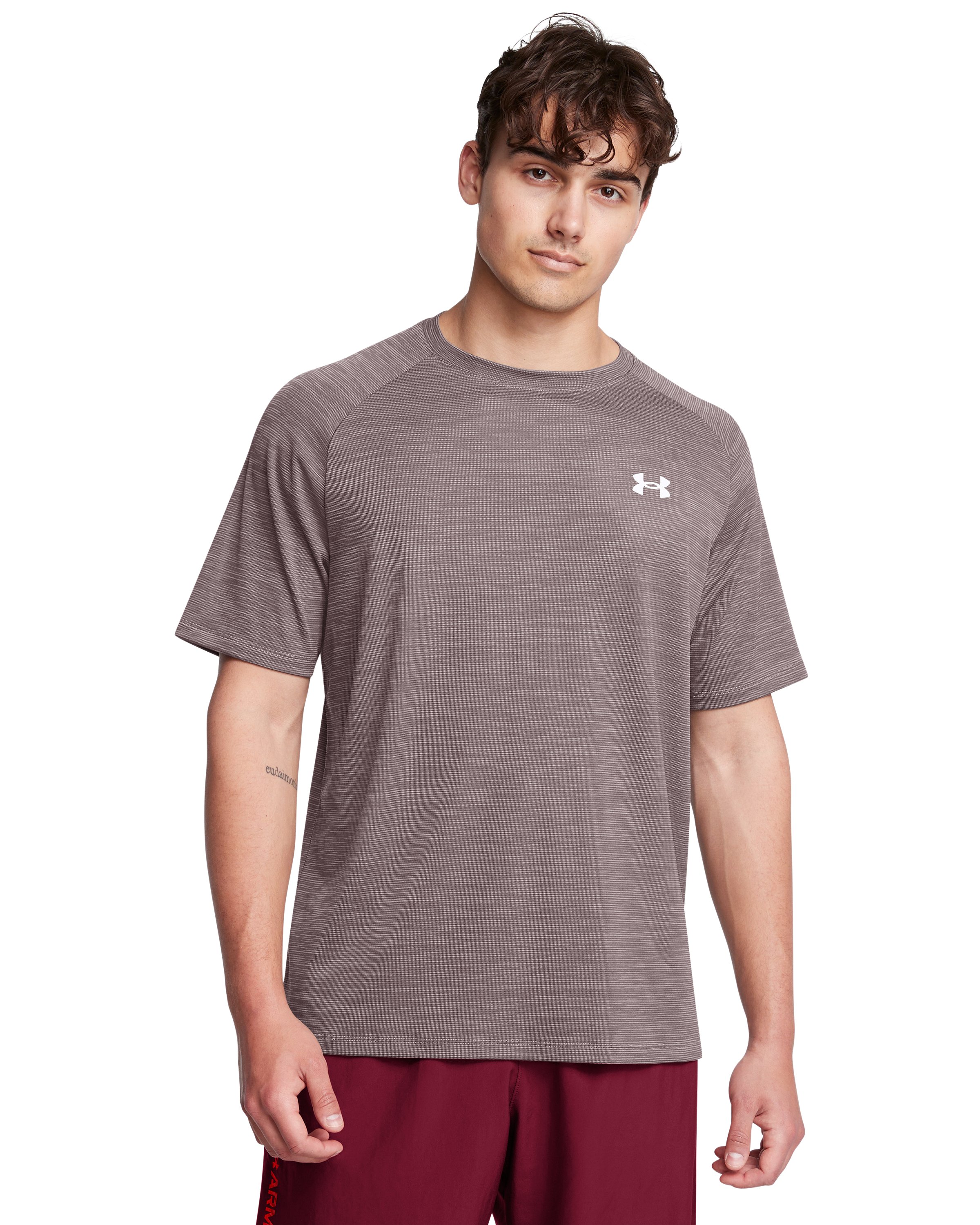 UA Tech Textured Men's Short Sleeve 17