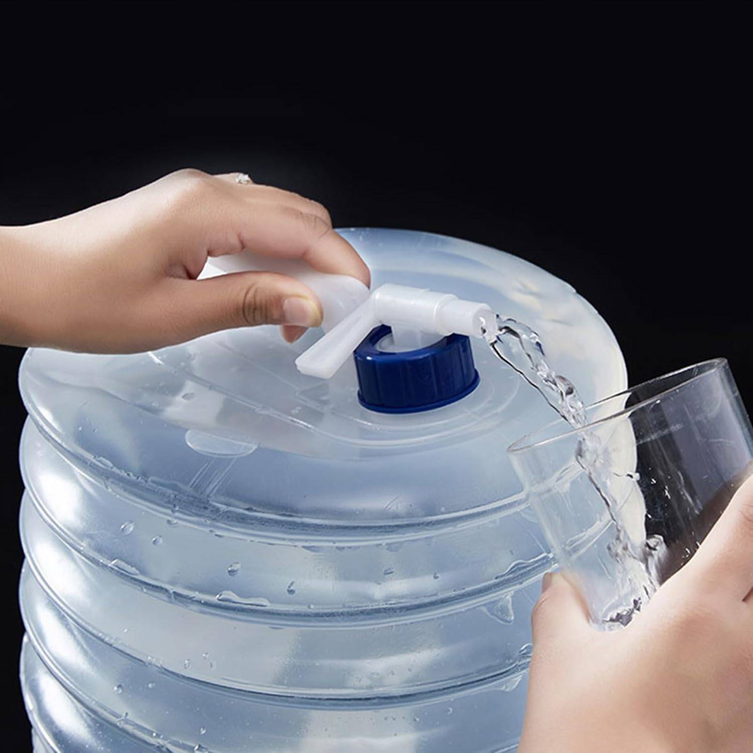 Outdoor portable foldable compressed water bucket 5