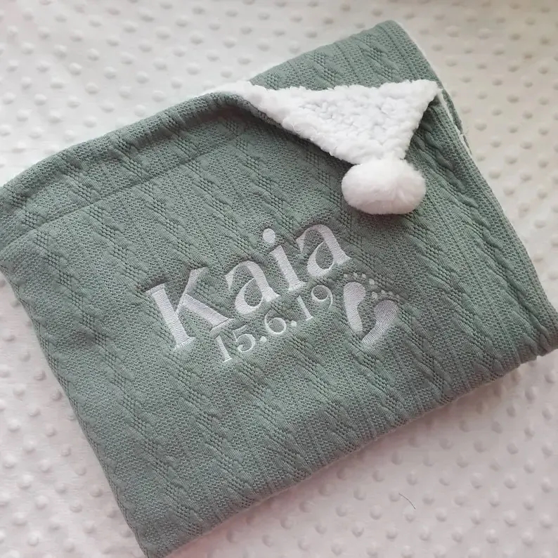 Embroidered Fleece Baby Blanket 4