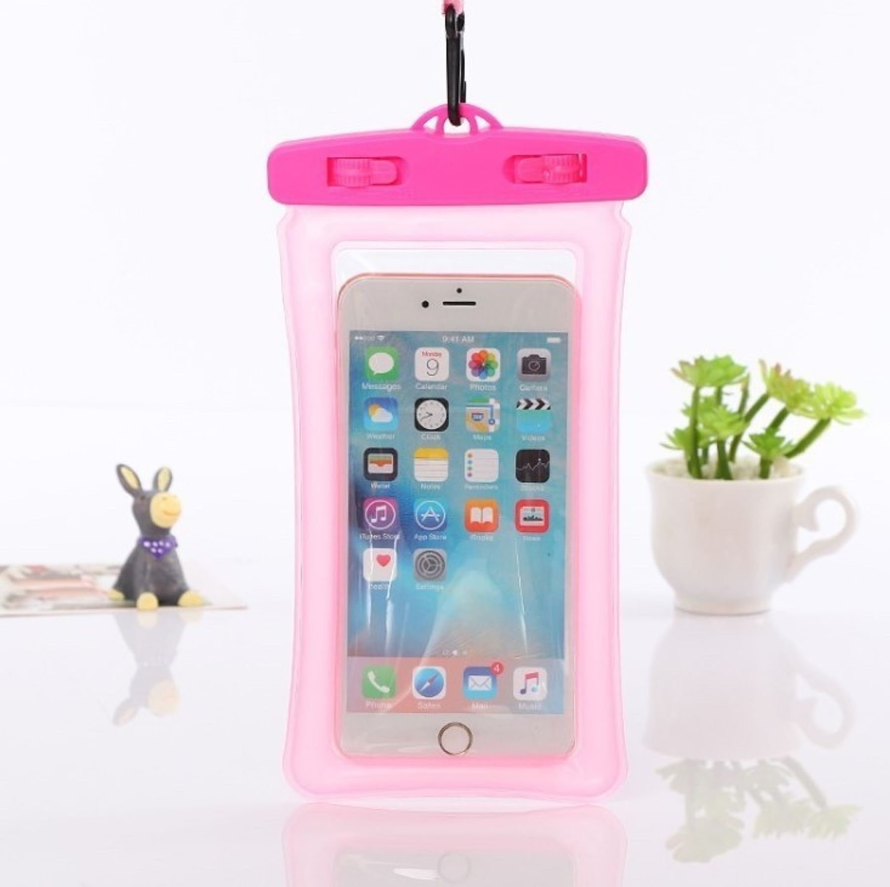 Waterproof Universal Smartphone Pouch For All Phone Sizes 7