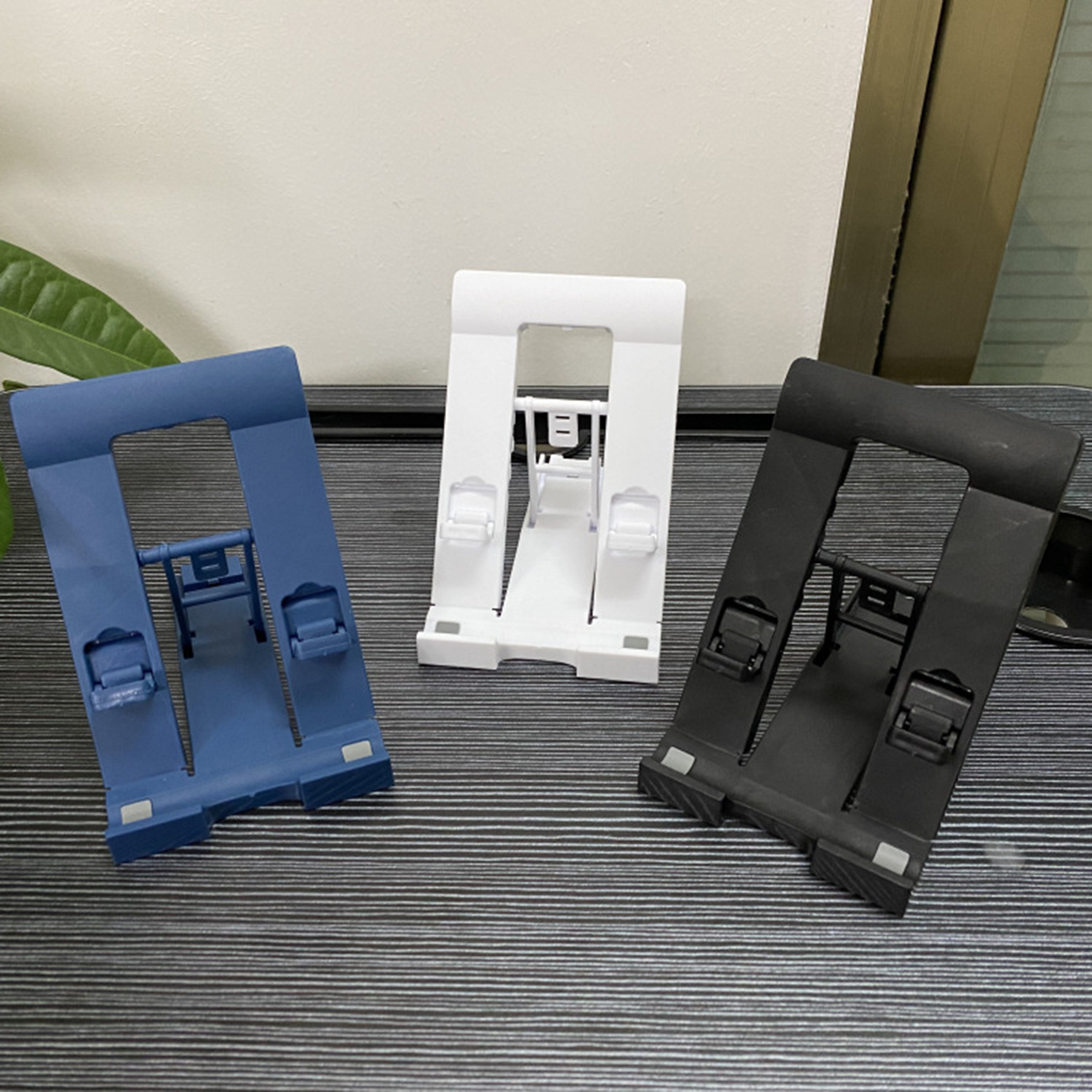 Foldable Laptop Phone Stand 4