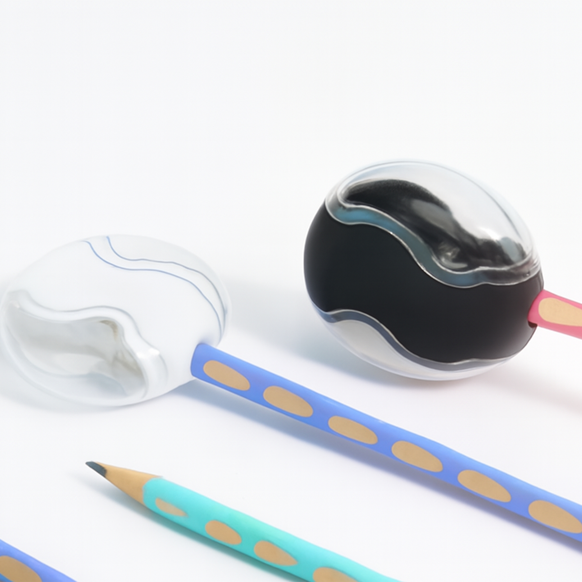 Single Hole Round Pencil Sharpener With Eraser 5