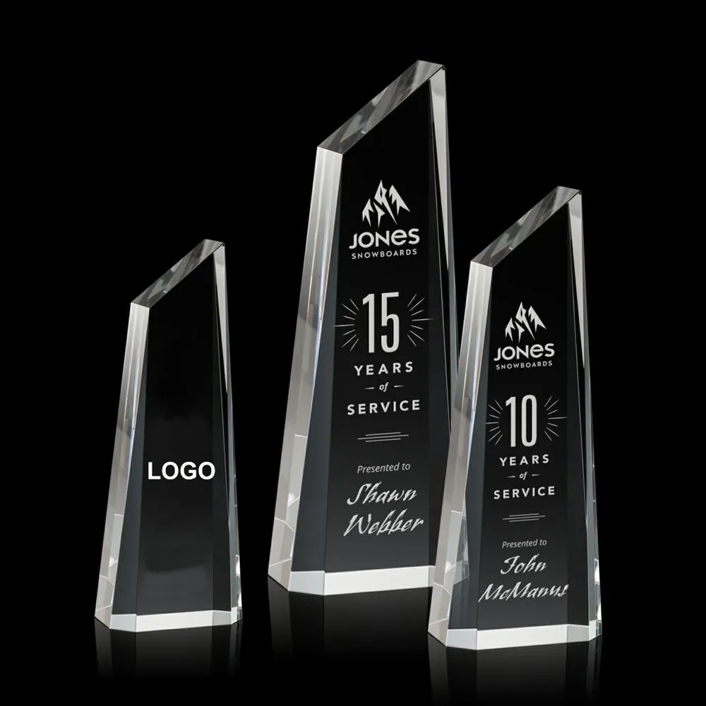 Crystal Faceted Peak Award 9