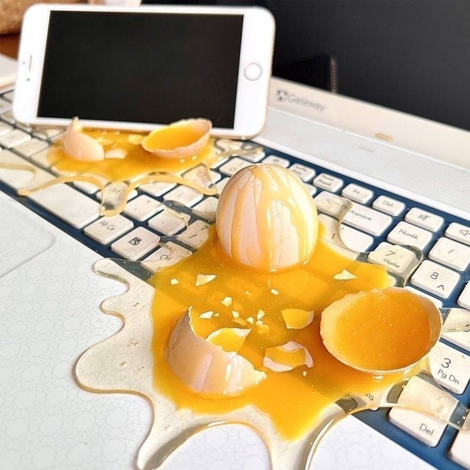 Handcrafted Egg-splosive Stand 1