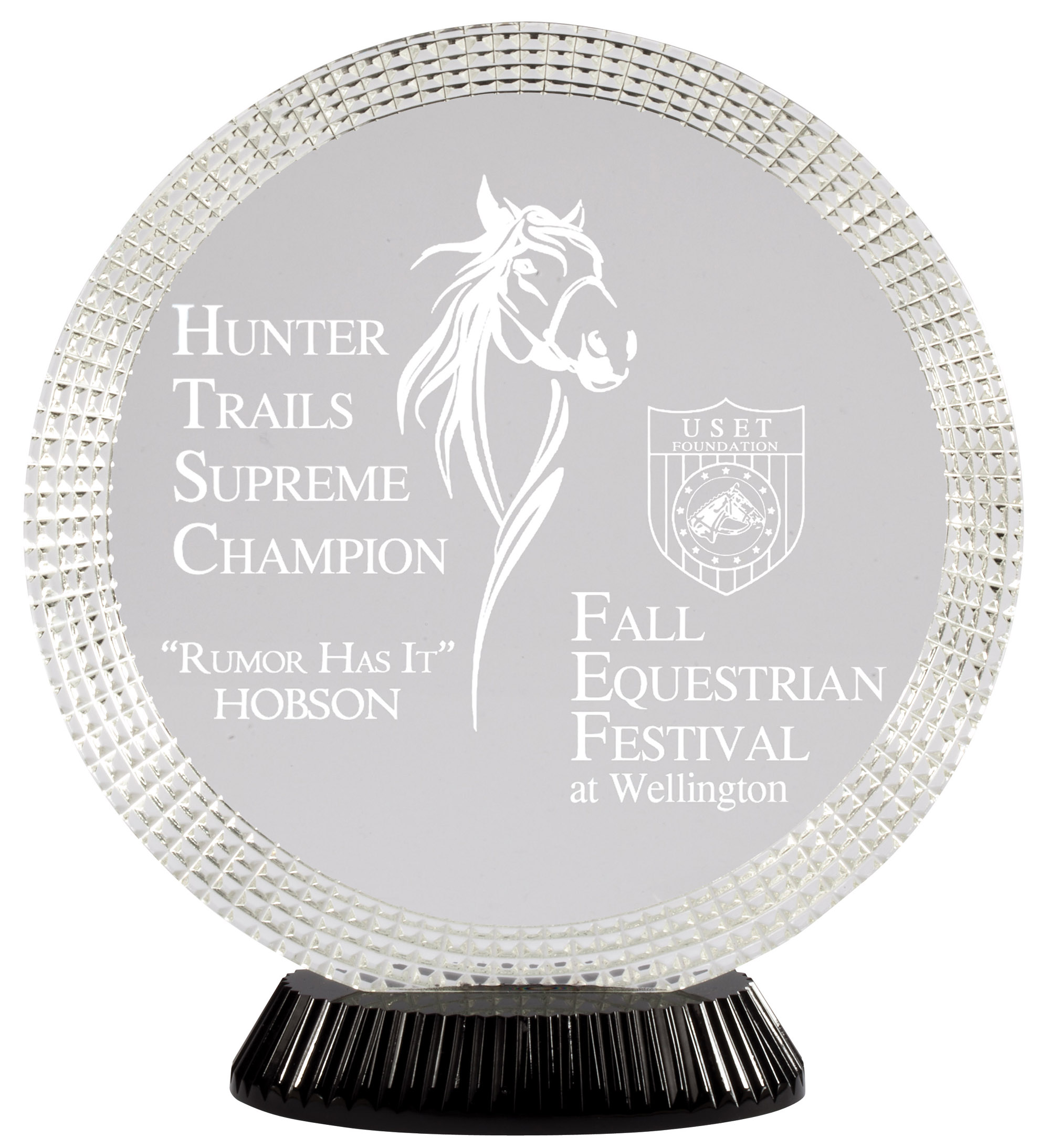 Crystal Circle Award w/Diamond Edge and Black Crystal Base 1