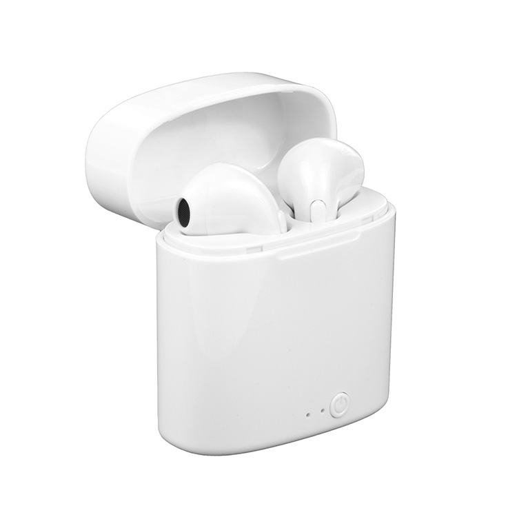 "Riley" Wireless Earbuds in Charging Case 1