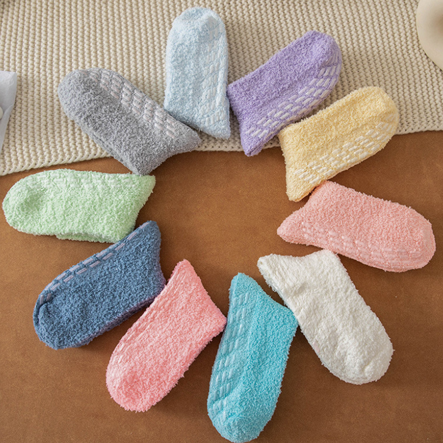 Coral Velvet Socks Women Solid Color Non-Slip 2
