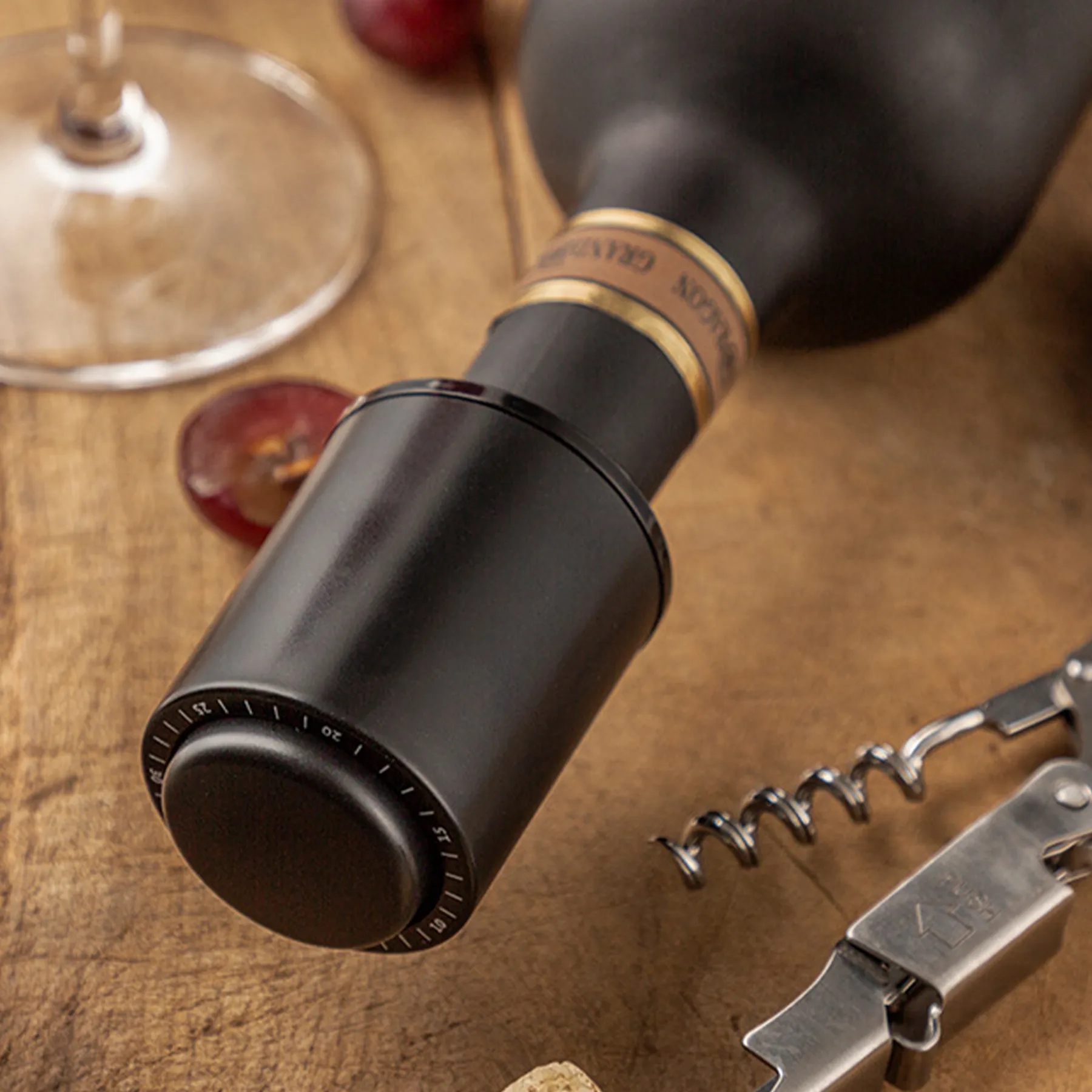 Abs Press Type Vacuum Red Wine Stopper 2