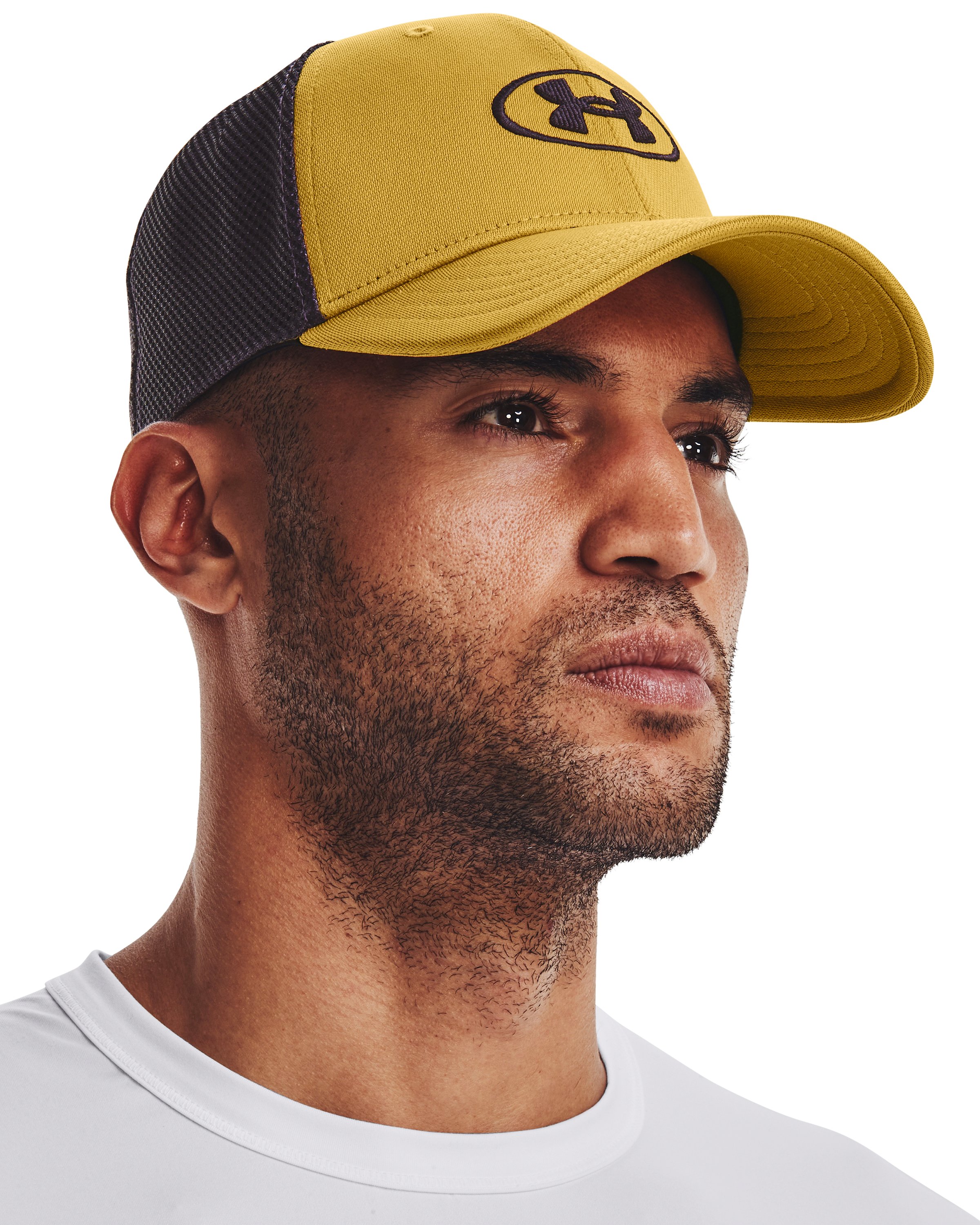 Men's UA Blitzing Trucker Hat 3