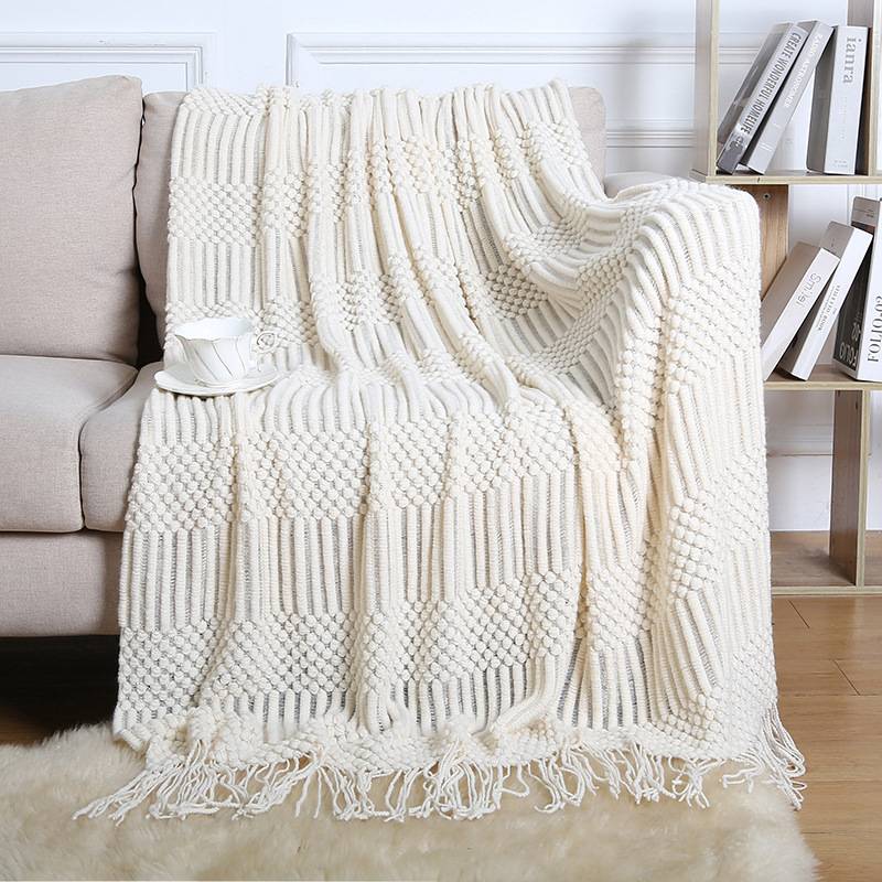 Wool-Like Soft Decorative Knitted Throw Blanket 9
