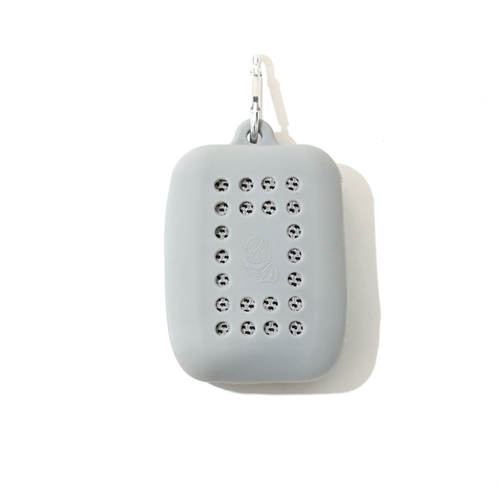 Breathable Cooling Towel in Silicone Pouch 1