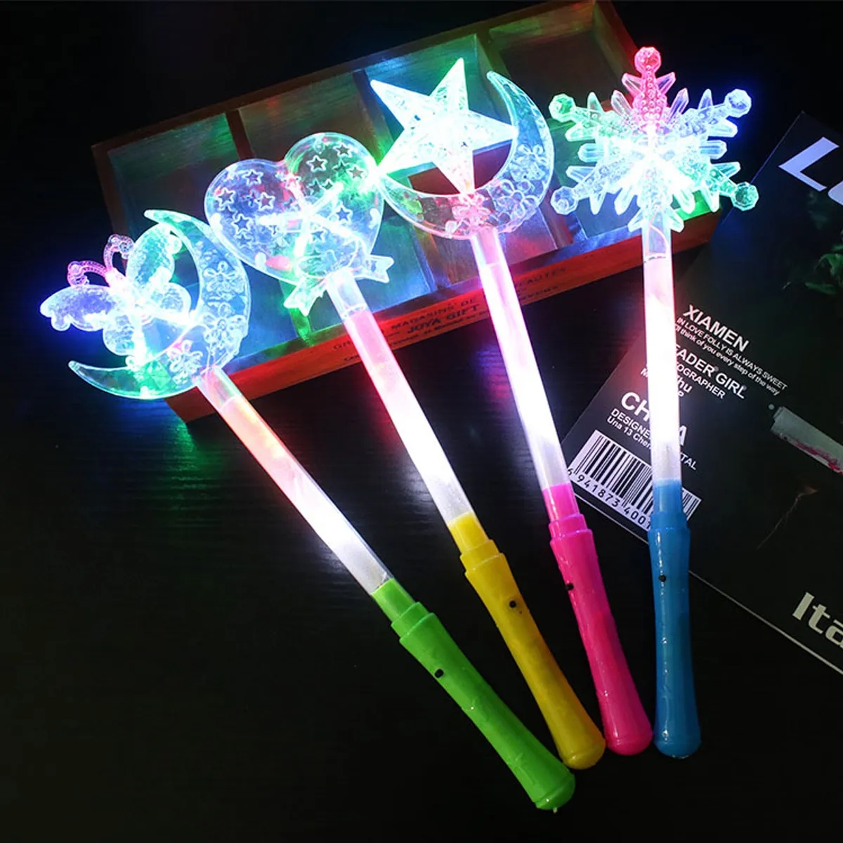 LED Light Up Frozen Snowflake Wand Toy 4